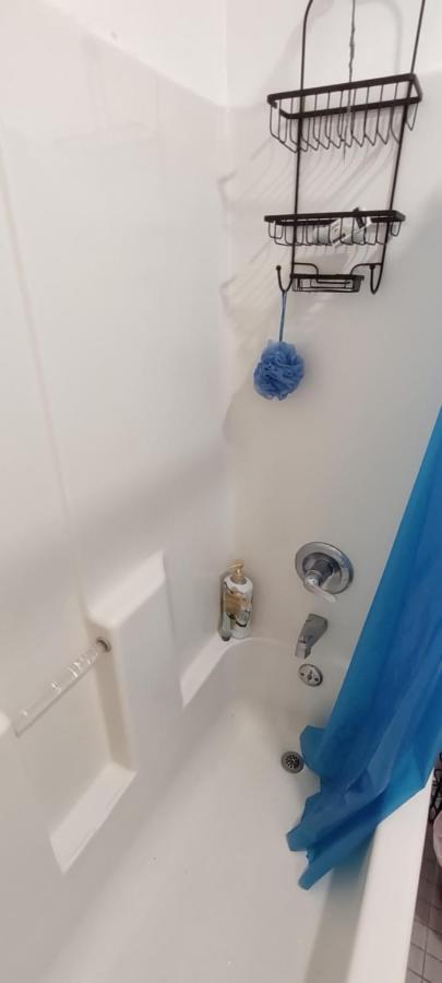 Spacious Room For 4 People In Williamsburg ! Ню Йорк Екстериор снимка